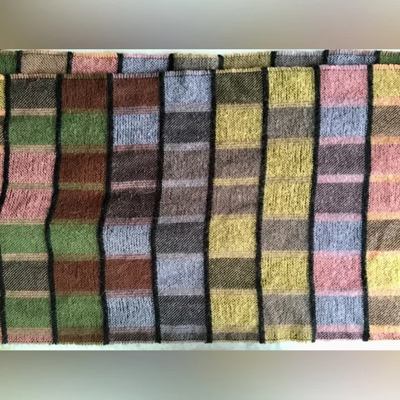 Colorful block squares wrap around scarf - Picture 5 of 6